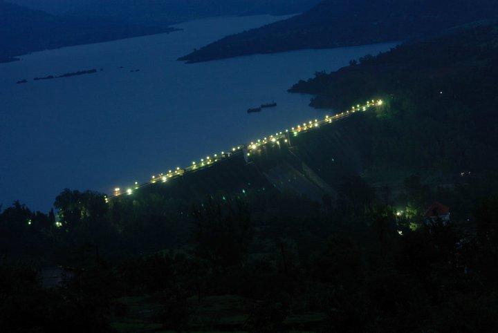 Koyna Lake Resort Koynanagar ภายนอก รูปภาพ