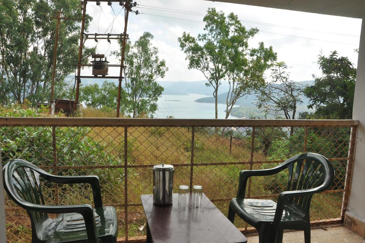 Koyna Lake Resort Koynanagar ภายนอก รูปภาพ
